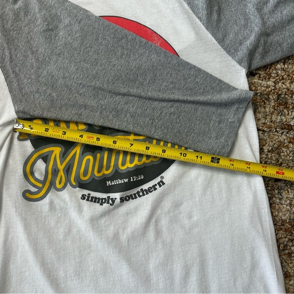Simply Southern Vintage Collection Faith Move Mountains Baseball Shirt - Picture 8 of 8